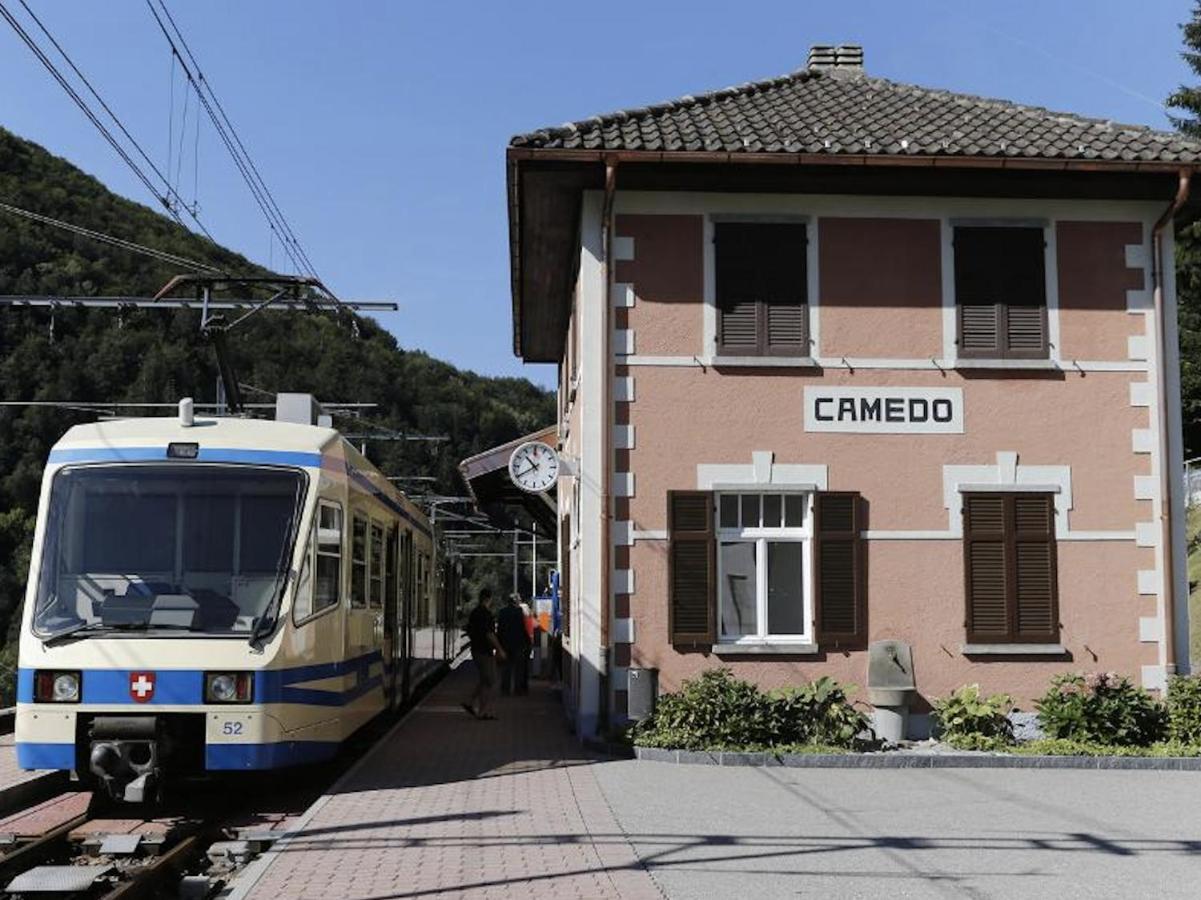 Osteria Gruetli Con Alloggio Borgnone Eksteriør bilde