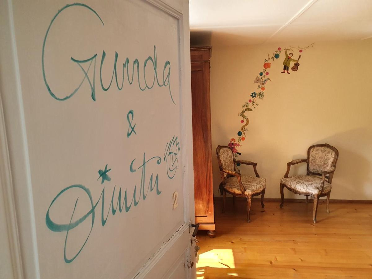 Osteria Gruetli Con Alloggio Borgnone Eksteriør bilde